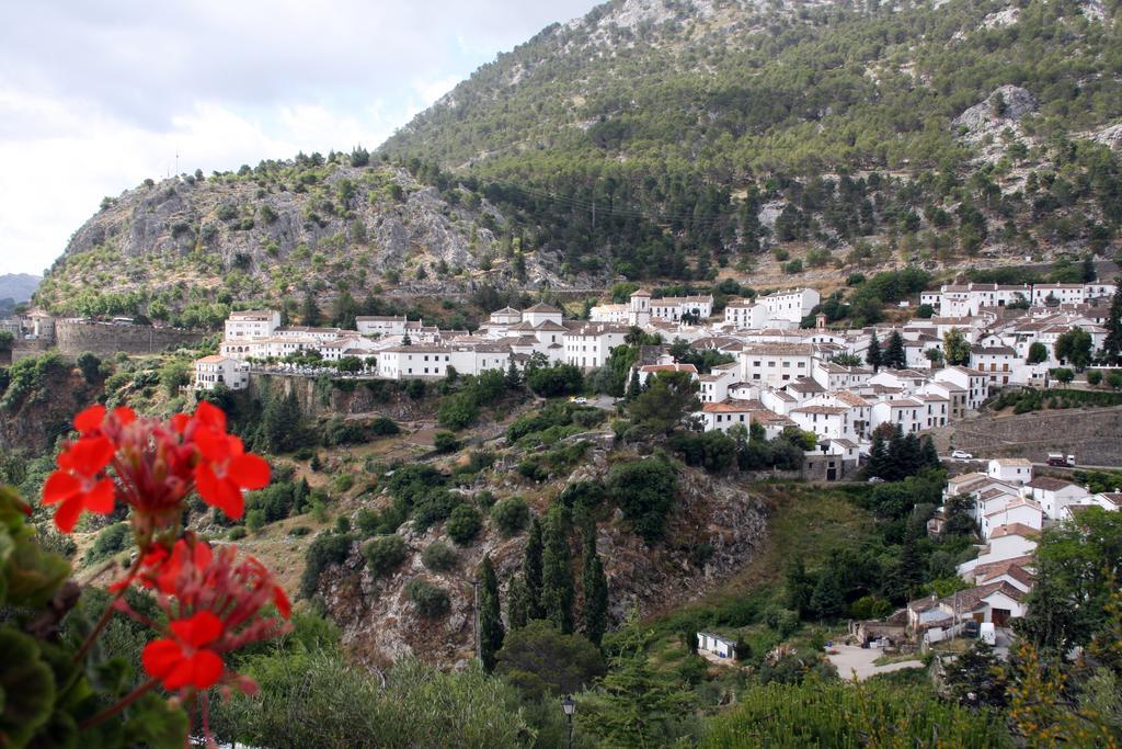 Villa Turística de Grazalema Exterior foto